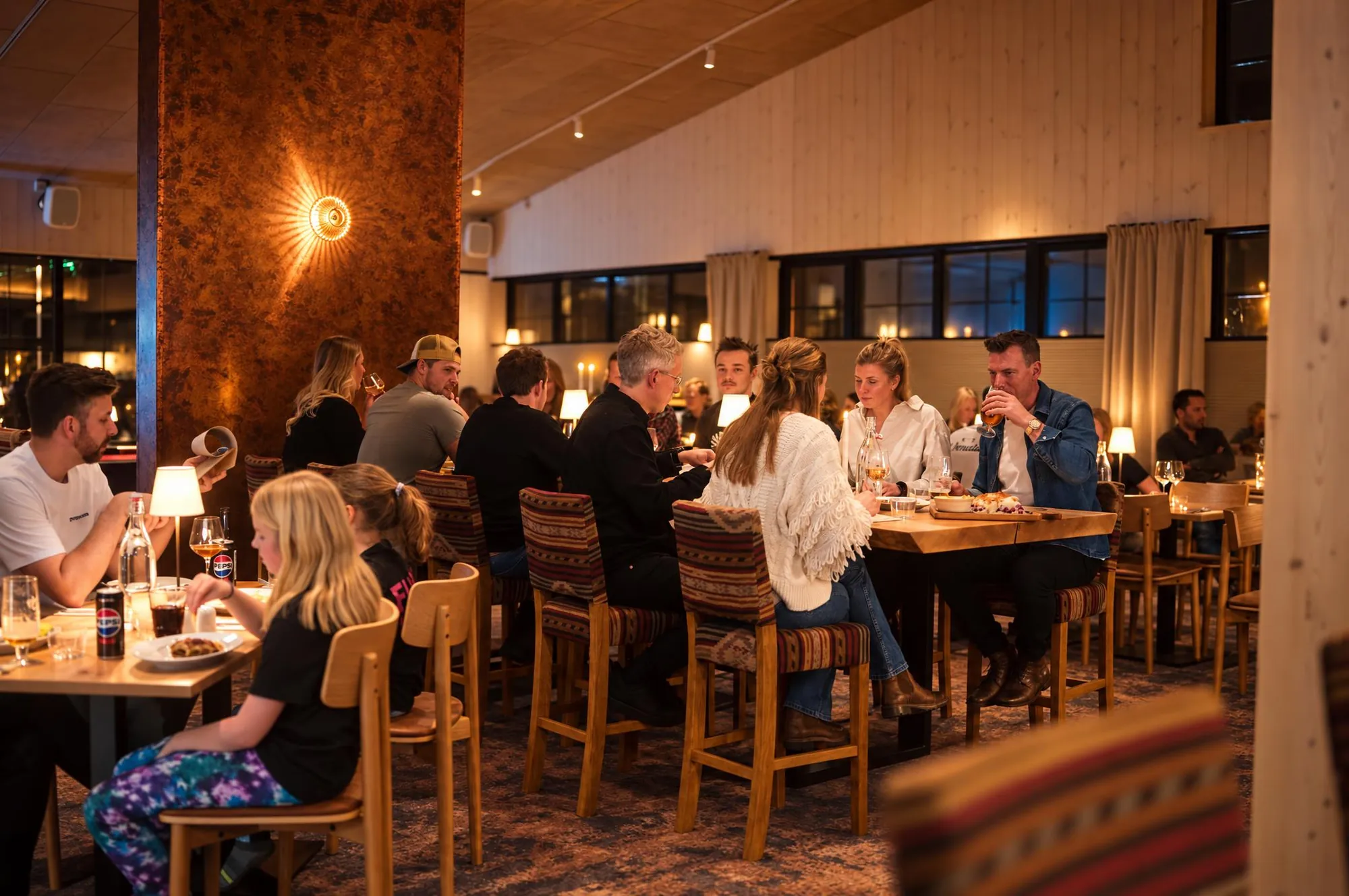 Fullsatt kväll på Björns Kök